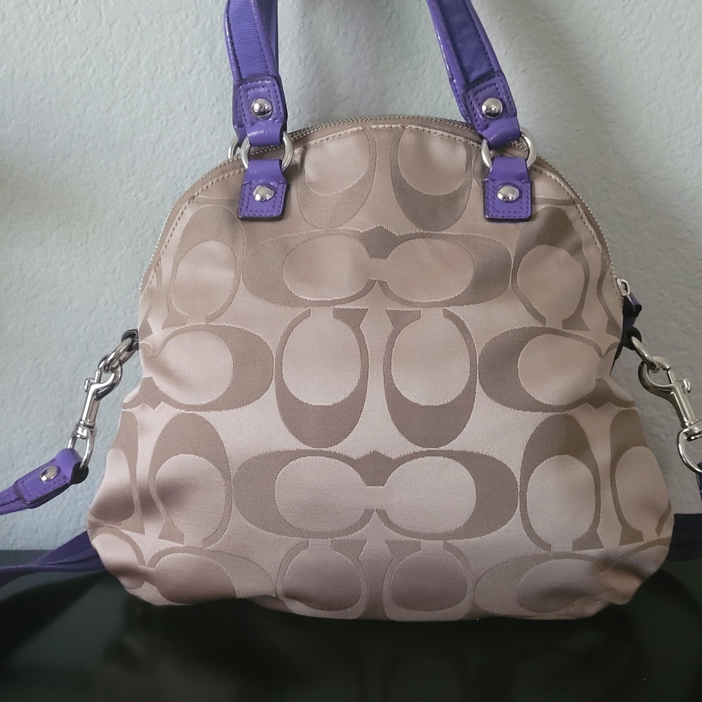 Coach Poppy Signature C Crossbody Bag - Picture 3 of 15